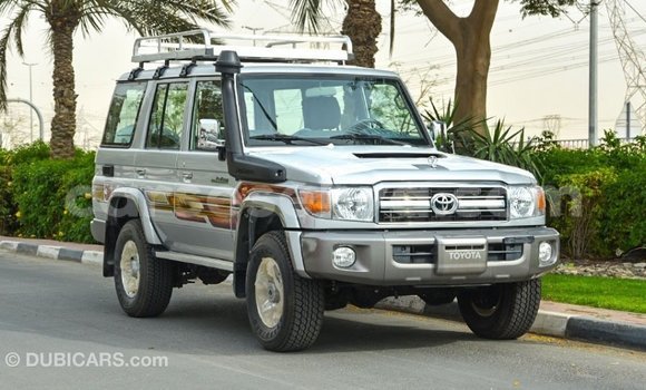 Buy Import Toyota Land Cruiser Other Car in Import - Dubai in East Mahé Buy Import Toyota Land Cruiser Other Car in Import - Dubai in East Mahé