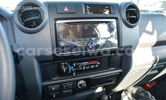 Buy Import Toyota Land Cruiser Other Car in Import - Dubai in East Mahé Buy Import Toyota Land Cruiser Other Car in Import - Dubai in East Mahé