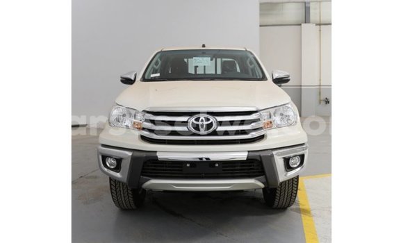 Buy Import Toyota Hilux White Car in Import - Dubai in East Mahé Buy Import Toyota Hilux White Car in Import - Dubai in East Mahé