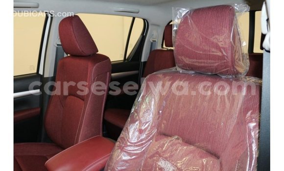 Buy Import Toyota Hilux White Car in Import - Dubai in East Mahé Buy Import Toyota Hilux White Car in Import - Dubai in East Mahé