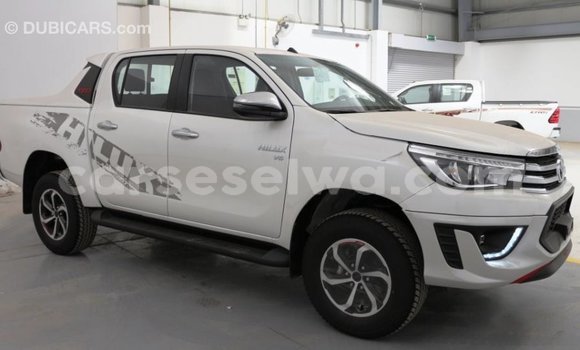 Buy Import Toyota Hilux White Car in Import - Dubai in East Mahé Buy Import Toyota Hilux White Car in Import - Dubai in East Mahé