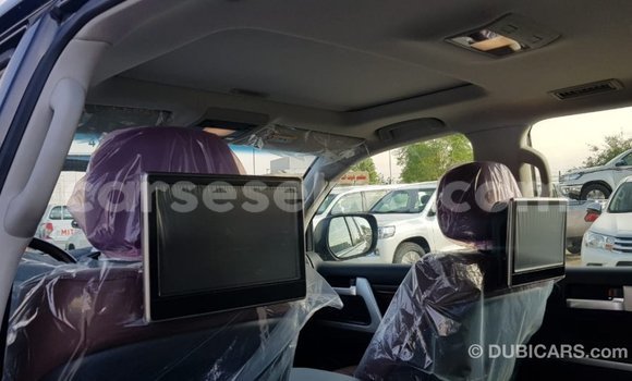 Buy Import Toyota Land Cruiser Black Car in Import - Dubai in East Mahé Buy Import Toyota Land Cruiser Black Car in Import - Dubai in East Mahé