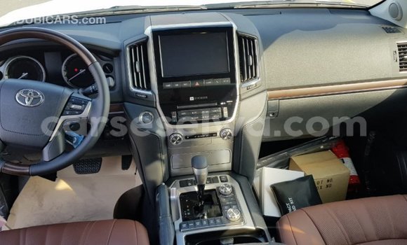 Buy Import Toyota Land Cruiser Black Car in Import - Dubai in East Mahé Buy Import Toyota Land Cruiser Black Car in Import - Dubai in East Mahé