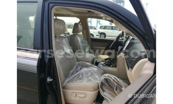 Buy Import Toyota Land Cruiser Black Car in Import - Dubai in East Mahé Buy Import Toyota Land Cruiser Black Car in Import - Dubai in East Mahé