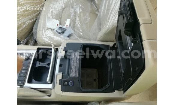 Buy Import Toyota Land Cruiser Black Car in Import - Dubai in East Mahé Buy Import Toyota Land Cruiser Black Car in Import - Dubai in East Mahé