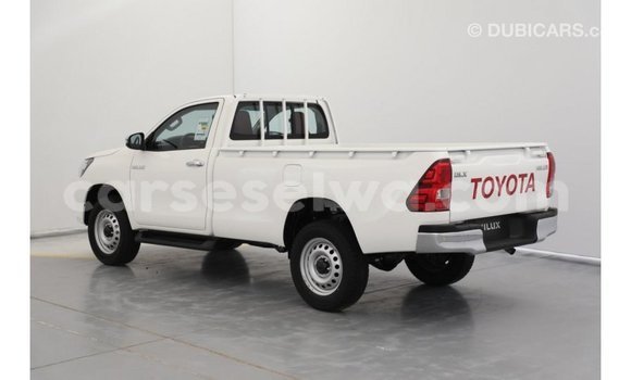 Buy Import Toyota Hilux White Car in Import - Dubai in East Mahé Buy Import Toyota Hilux White Car in Import - Dubai in East Mahé