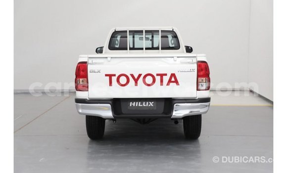 Buy Import Toyota Hilux White Car in Import - Dubai in East Mahé Buy Import Toyota Hilux White Car in Import - Dubai in East Mahé