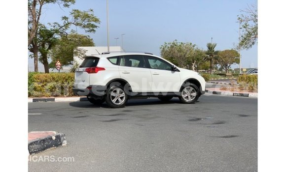 Buy Import Toyota Ade White Truck in Import - Dubai in East Mahé Buy Import Toyota Ade White Truck in Import - Dubai in East Mahé