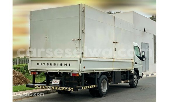 Buy Import Mitsubishi Carisma White Car in Import - Dubai in East Mahé Buy Import Mitsubishi Carisma White Car in Import - Dubai in East Mahé