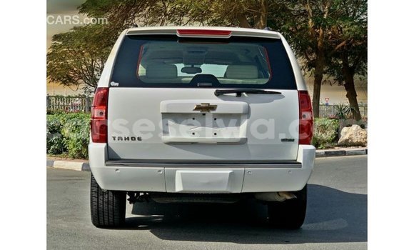 Buy Import Chevrolet Tahoe White Car in Import - Dubai in East Mahé Buy Import Chevrolet Tahoe White Car in Import - Dubai in East Mahé