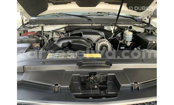 Buy Import Chevrolet Tahoe White Car in Import - Dubai in East Mahé Buy Import Chevrolet Tahoe White Car in Import - Dubai in East Mahé