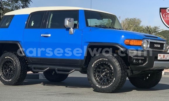 Buy Import Toyota FJ Cruiser Blue Car in Import - Dubai in East Mahé