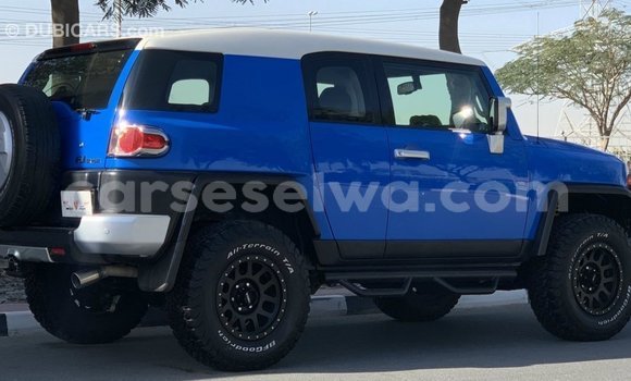 Buy Import Toyota FJ Cruiser Blue Car in Import - Dubai in East Mahé Buy Import Toyota FJ Cruiser Blue Car in Import - Dubai in East Mahé