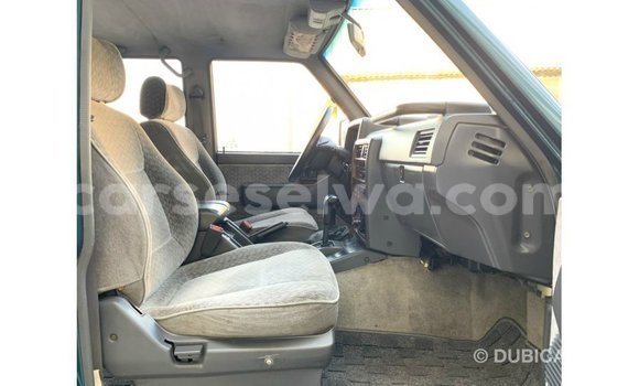 Buy Import Nissan Patrol Blue Car in Import - Dubai in East Mahé Buy Import Nissan Patrol Blue Car in Import - Dubai in East Mahé