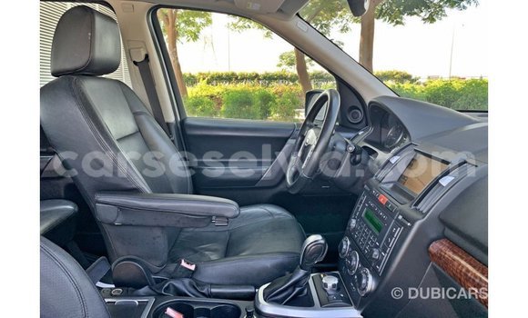 Buy Import Land Rover Defender Other Car in Import - Dubai in East Mahé Buy Import Land Rover Defender Other Car in Import - Dubai in East Mahé