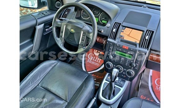 Buy Import Land Rover Defender Other Car in Import - Dubai in East Mahé Buy Import Land Rover Defender Other Car in Import - Dubai in East Mahé