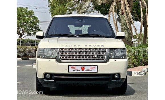 Buy Import Land Rover Range Rover White Car in Import - Dubai in East Mahé Buy Import Land Rover Range Rover White Car in Import - Dubai in East Mahé