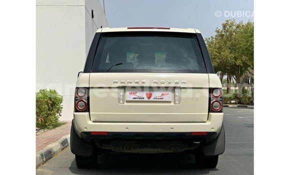 Buy Import Land Rover Range Rover White Car in Import - Dubai in East Mahé Buy Import Land Rover Range Rover White Car in Import - Dubai in East Mahé