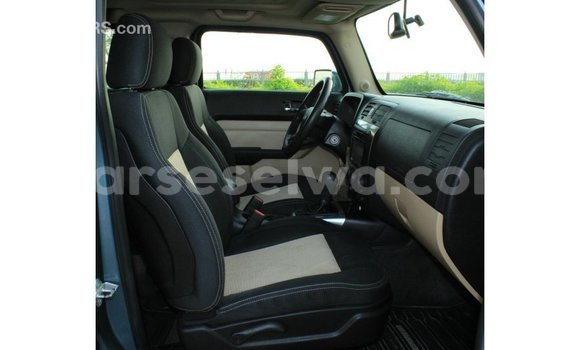 Buy Import Hummer H3 Other Car in Import - Dubai in East Mahé Buy Import Hummer H3 Other Car in Import - Dubai in East Mahé
