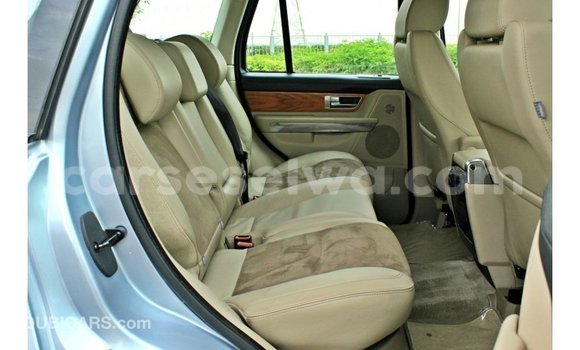 Buy Import Land Rover Range Rover Blue Car in Import - Dubai in East Mahé Buy Import Land Rover Range Rover Blue Car in Import - Dubai in East Mahé