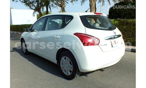 Buy Import Nissan Tiida White Car in Import - Dubai in East Mahé Buy Import Nissan Tiida White Car in Import - Dubai in East Mahé