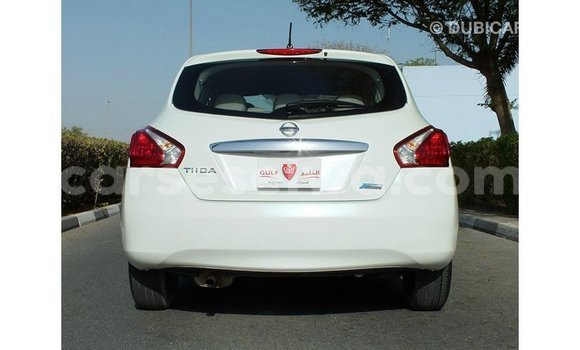 Buy Import Nissan Tiida White Car in Import - Dubai in East Mahé Buy Import Nissan Tiida White Car in Import - Dubai in East Mahé