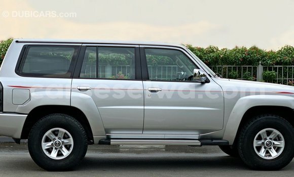 Buy Import Nissan Patrol Other Car in Import - Dubai in East Mahé Buy Import Nissan Patrol Other Car in Import - Dubai in East Mahé