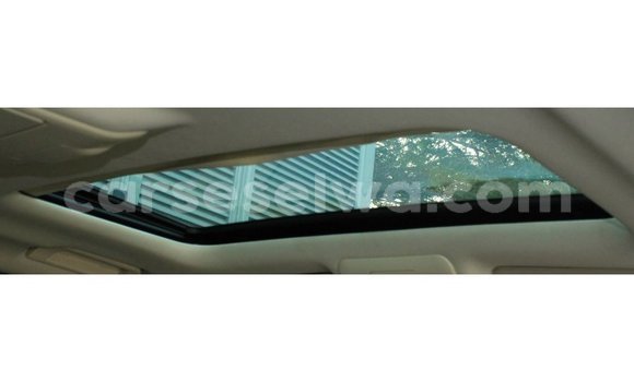 Buy Import Land Rover Range Rover Black Car in Import - Dubai in East Mahé Buy Import Land Rover Range Rover Black Car in Import - Dubai in East Mahé