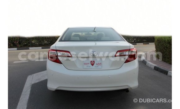 Buy Import Toyota Camry White Car in Import - Dubai in East Mahé Buy Import Toyota Camry White Car in Import - Dubai in East Mahé
