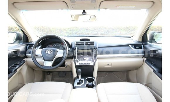 Buy Import Toyota Camry White Car in Import - Dubai in East Mahé Buy Import Toyota Camry White Car in Import - Dubai in East Mahé