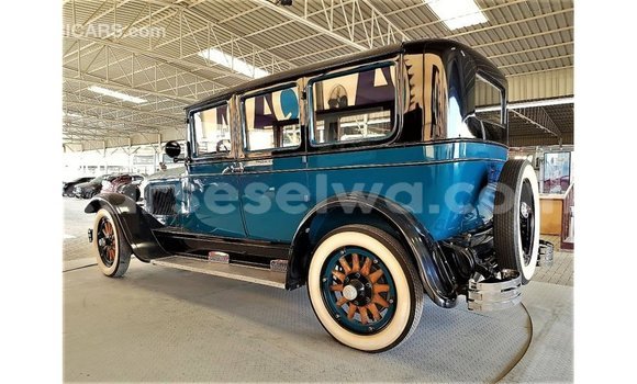 Buy Import Buick Electra Blue Car in Import - Dubai in East Mahé Buy Import Buick Electra Blue Car in Import - Dubai in East Mahé