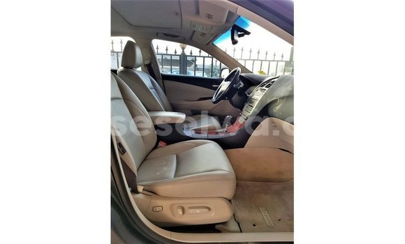 Buy Import Lexus ES Other Car in Import - Dubai in East Mahé Buy Import Lexus ES Other Car in Import - Dubai in East Mahé