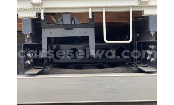 Buy Import Isuzu Rodeo White Car in Import - Dubai in East Mahé Buy Import Isuzu Rodeo White Car in Import - Dubai in East Mahé