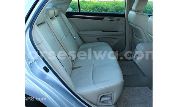 Buy Import Toyota Avalon Other Car in Import - Dubai in East Mahé Buy Import Toyota Avalon Other Car in Import - Dubai in East Mahé