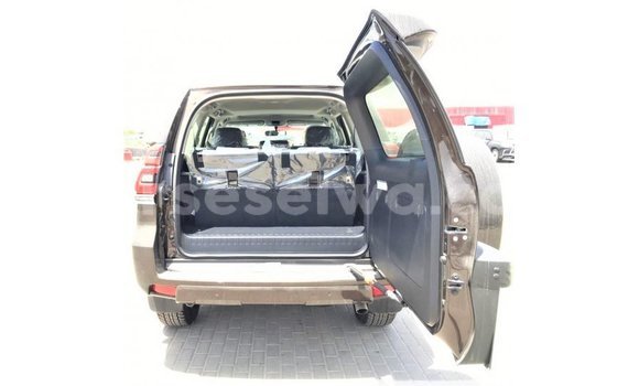 Buy Import Toyota Prado Brown Car in Import - Dubai in East Mahé Buy Import Toyota Prado Brown Car in Import - Dubai in East Mahé