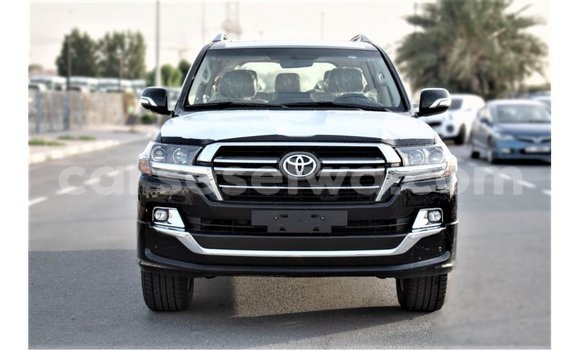 Buy Import Toyota Land Cruiser Black Car in Import - Dubai in East Mahé Buy Import Toyota Land Cruiser Black Car in Import - Dubai in East Mahé