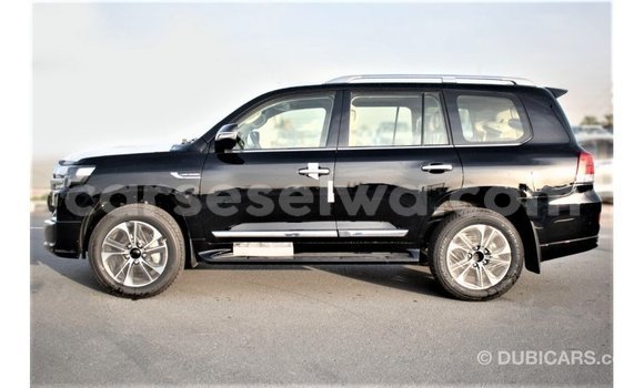 Buy Import Toyota Land Cruiser Black Car in Import - Dubai in East Mahé Buy Import Toyota Land Cruiser Black Car in Import - Dubai in East Mahé