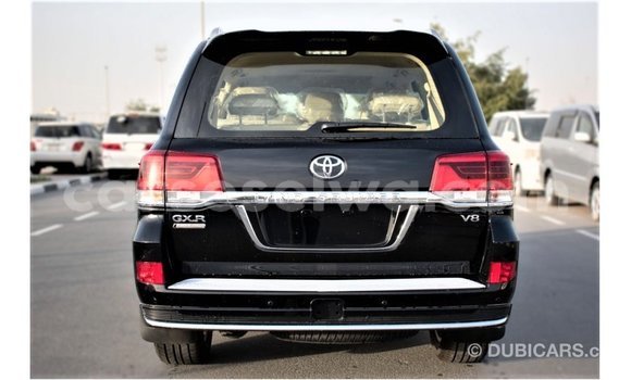 Buy Import Toyota Land Cruiser Black Car in Import - Dubai in East Mahé Buy Import Toyota Land Cruiser Black Car in Import - Dubai in East Mahé