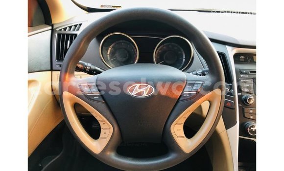 Buy Import Hyundai Sonata Red Car in Import - Dubai in East Mahé Buy Import Hyundai Sonata Red Car in Import - Dubai in East Mahé