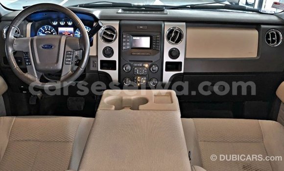 Buy Import Ford Club Wagon Brown Car in Import - Dubai in East Mahé Buy Import Ford Club Wagon Brown Car in Import - Dubai in East Mahé