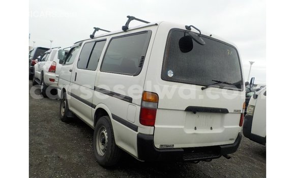 Buy Import Toyota Hiace White Car in Import - Dubai in East Mahé Buy Import Toyota Hiace White Car in Import - Dubai in East Mahé
