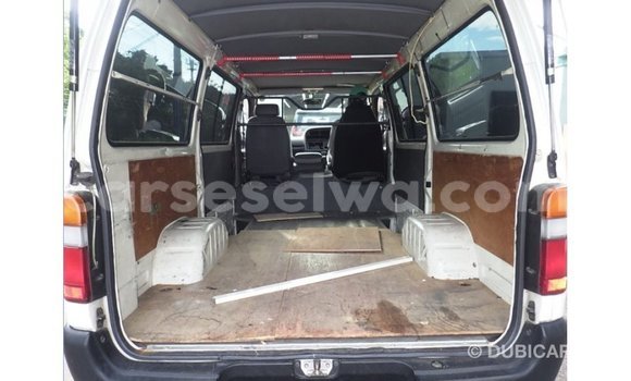 Buy Import Toyota Hiace White Car in Import - Dubai in East Mahé Buy Import Toyota Hiace White Car in Import - Dubai in East Mahé