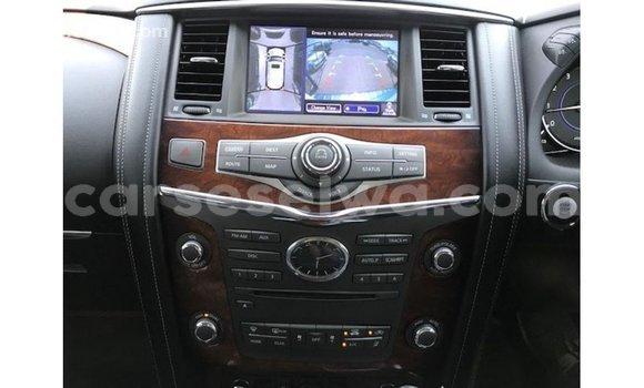 Acheter Import Voiture Infiniti Q Blanc à Import - Dubai, East Mahé Acheter Import Voiture Infiniti Q Blanc à Import - Dubai, East Mahé