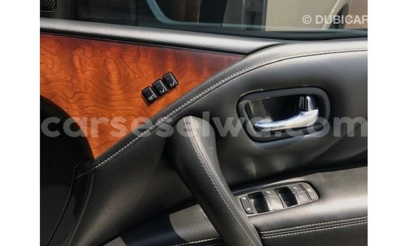 Acheter Import Voiture Infiniti Q Blanc à Import - Dubai, East Mahé Acheter Import Voiture Infiniti Q Blanc à Import - Dubai, East Mahé