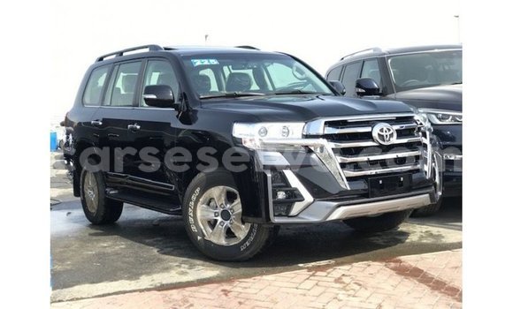 Buy Import Toyota Land Cruiser Black Car in Import - Dubai in East Mahé