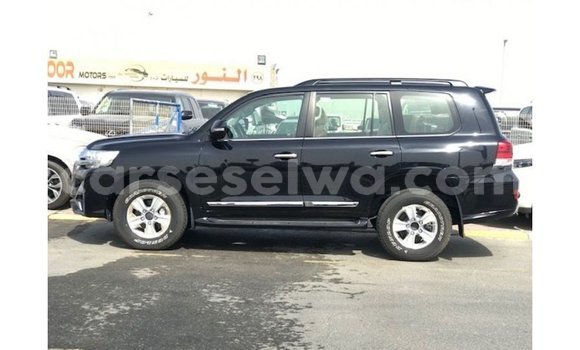 Buy Import Toyota Land Cruiser Black Car in Import - Dubai in East Mahé Buy Import Toyota Land Cruiser Black Car in Import - Dubai in East Mahé