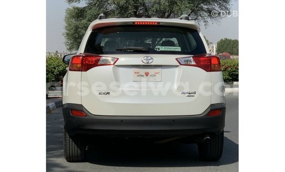 Buy Import Toyota Ade White Truck in Import - Dubai in East Mahé Buy Import Toyota Ade White Truck in Import - Dubai in East Mahé