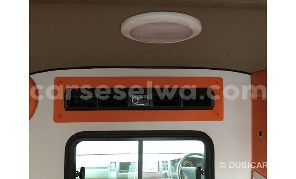 Buy Import Toyota Hiace White Car in Import - Dubai in East Mahé Buy Import Toyota Hiace White Car in Import - Dubai in East Mahé