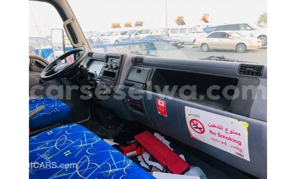 Buy Import Mitsubishi Carisma White Car in Import - Dubai in East Mahé Buy Import Mitsubishi Carisma White Car in Import - Dubai in East Mahé