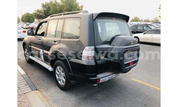 Buy Import Mitsubishi Pajero Black Car in Import - Dubai in East Mahé Buy Import Mitsubishi Pajero Black Car in Import - Dubai in East Mahé